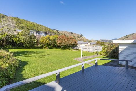 Photo of property in 11 Winara Avenue, Waikanae, 5036