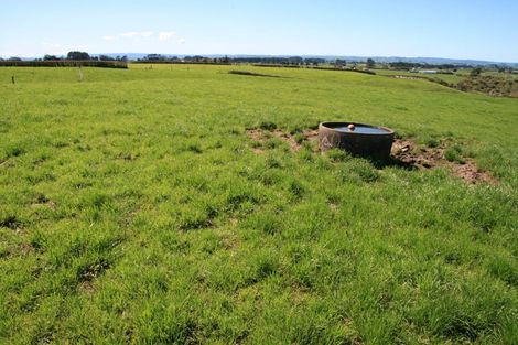 Photo of property in 343 Opunake Road, Cardiff, Stratford, 4391