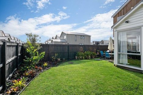 Photo of property in 20 Courage Road, Papakura, 2110