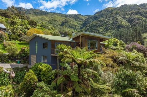 Photo of property in 22 Tirimoana Terrace, Anakiwa, Picton, 7281
