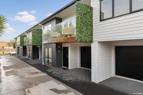 Photo of property in 35 Rutland Road, Stanley Point, Auckland, 0624