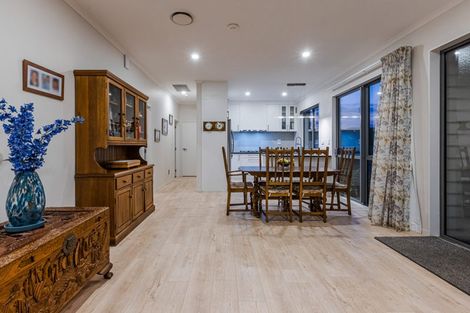 Photo of property in 11 Rainsford Road, Pukekohe, 2120