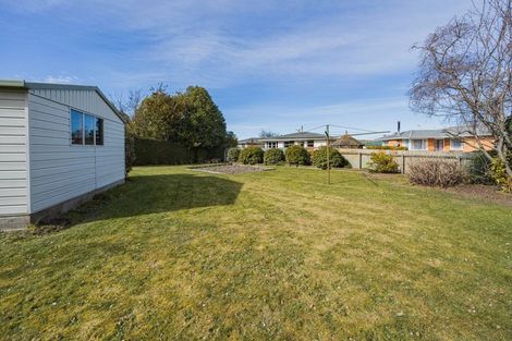 Photo of property in 18 Burn Street, Holmes Hill, Oamaru, 9401