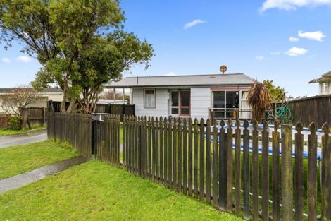 Photo of property in 8 Yemen Place, Ascot Park, Porirua, 5024