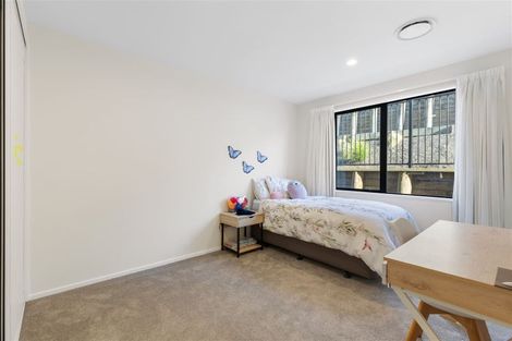 Photo of property in 11 Round Hill Rise, Cracroft, Christchurch, 8022