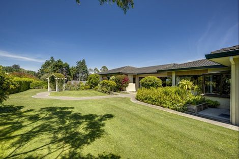 Photo of property in 154 Te Mata Peak Road, Havelock North, 4130