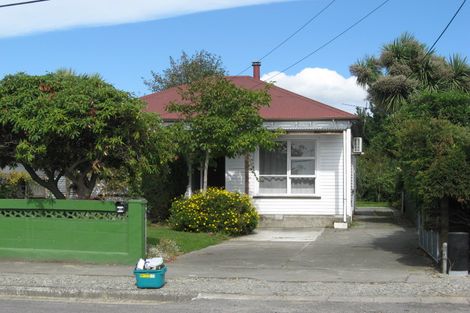 Photo of property in 14 Grenville Street, Waltham, Christchurch, 8011