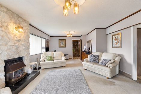 Photo of property in 55 Rhodes Drive, Kelvin Grove, Palmerston North, 4414