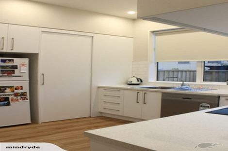 Photo of property in 2/100 Purchas Street, Edgeware, Christchurch, 8013