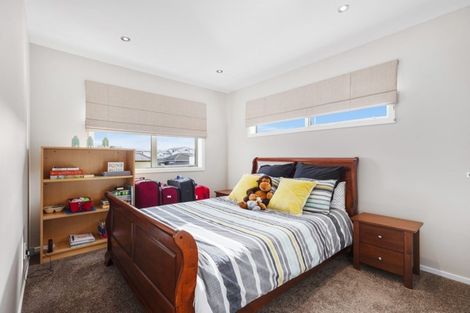 Photo of property in 3 Cresswell Place, Johnsonville, Wellington, 6037