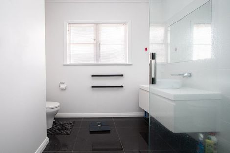 Photo of property in 33 Galway Avenue, Hamilton East, Hamilton, 3216