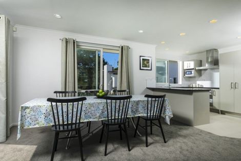 Photo of property in 35 Aberley Road, Schnapper Rock, Auckland, 0632