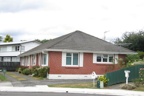 Photo of property in 10a Tiwakawaka Grove, Heretaunga, Upper Hutt, 5018
