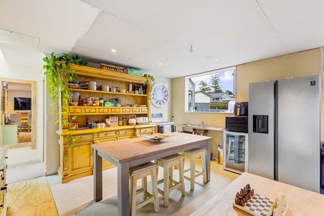 Photo of property in 1/350 Royal Road, Massey, Auckland, 0614