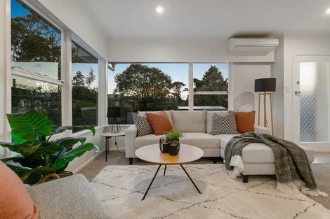 Photo of property in 1/22a Wolsley Avenue, Milford, Auckland, 0620