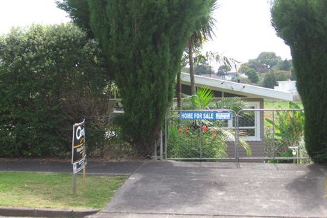 Photo of property in 25 Whittle Place, New Windsor, Auckland, 0600