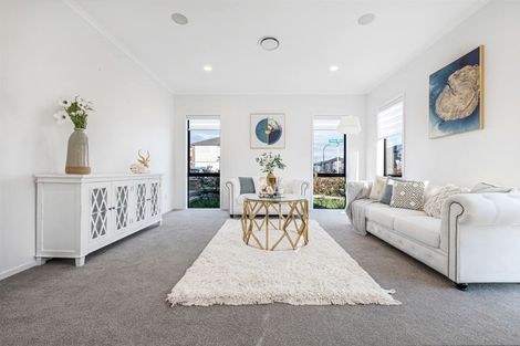 Photo of property in 62 Donegal Park Drive, Flat Bush, Auckland, 2019