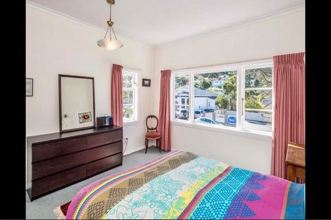 Photo of property in 6 Station Road, Khandallah, Wellington, 6035