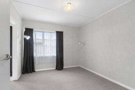 Photo of property in 1/1079 High Street, Taita, Lower Hutt, 5011