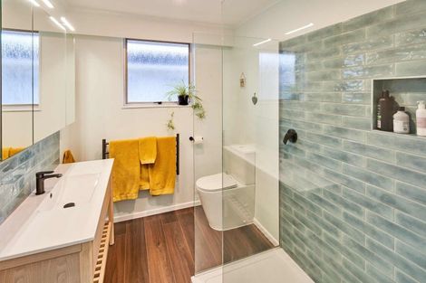 Photo of property in 53 Teoti Street, Paraparaumu Beach, Paraparaumu, 5032