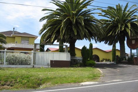 Photo of property in 230 Riverhead Road, Kumeu, 0892