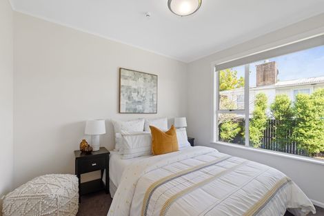 Photo of property in 60a Tiroroa Avenue, Te Atatu South, Auckland, 0610