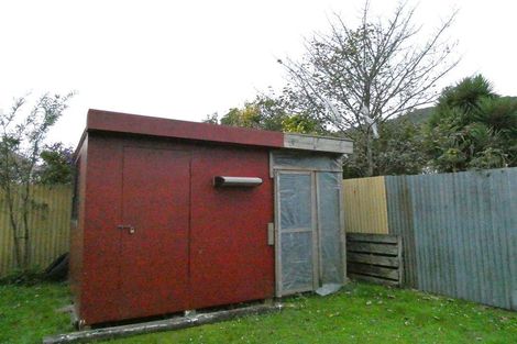 Photo of property in 15 Thompson Street, Greymouth, 7805