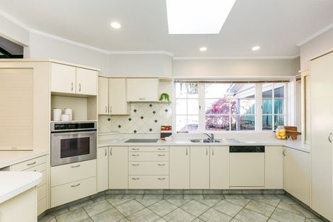 Photo of property in 40 Tauroa Road, Havelock North, 4130