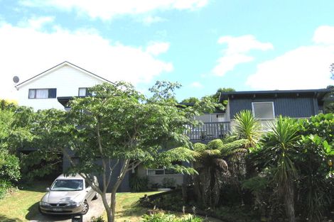 Photo of property in 1/58 Hadfield Street, Beach Haven, Auckland, 0626