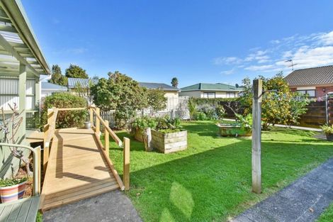 Photo of property in 1/5 Edmund Hillary Avenue, Papakura, 2110