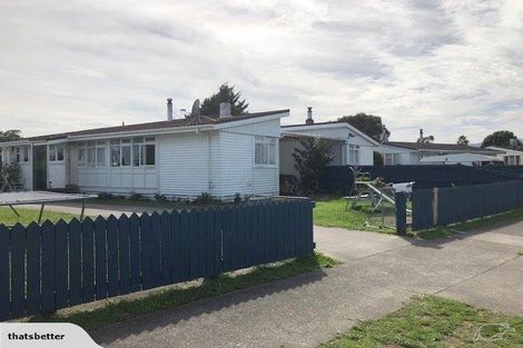 Photo of property in 9 Temuera Street, Otaki, 5512