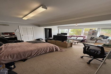 Photo of property in 5 Waiteata Road, Kelburn, Wellington, 6012