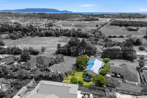 Photo of property in 83 Huia Street, Waikanae, 5036