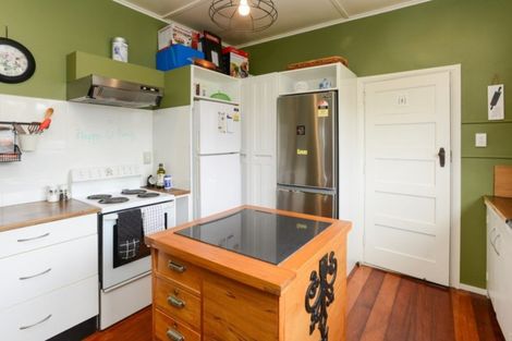 Photo of property in Sawyers Arms Hotel, 11 Buckland Street, Tikokino, Waipawa, 4273