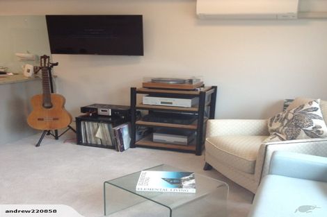 Photo of property in 83m Hill Street, Thorndon, Wellington, 6011