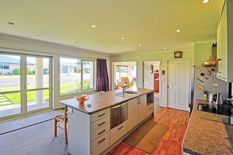 Photo of property in 11 Norris Way, Masterton, 5810