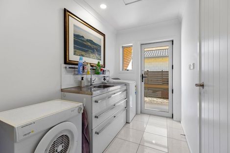 Photo of property in 95 Oriental Parade, Papamoa Beach, Papamoa, 3118