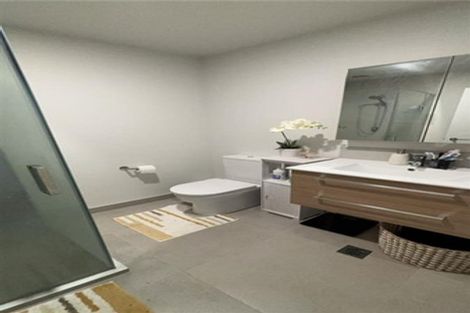 Photo of property in 2/10 Browning Street, Sydenham, Christchurch, 8023