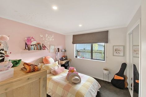 Photo of property in 13 Magnolia Crescent, Tawhero, Whanganui, 4501