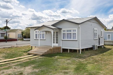 Photo of property in 143 Broadway, Marton, 4710