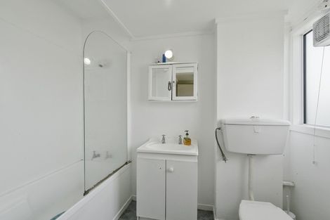 Photo of property in 4/21 Britannia Street, Petone, Lower Hutt, 5012