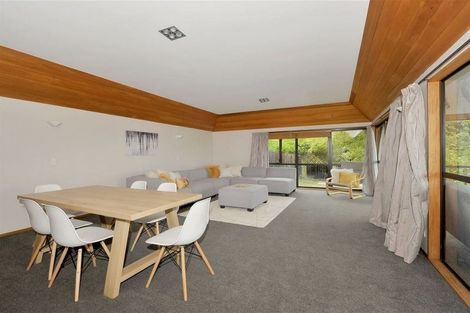 Photo of property in 10 Indira Lane, Cashmere, Christchurch, 8022