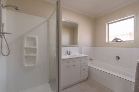 Photo of property in 28 Roto Street, Te Kauwhata, 3710
