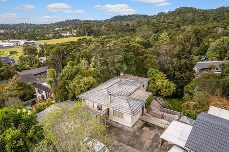 Photo of property in 18 Stallard Place, Glen Eden, Auckland, 0602