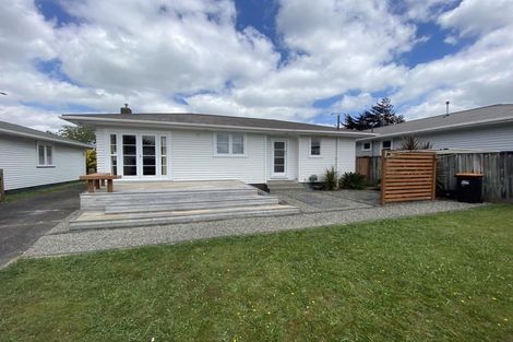 Photo of property in 7 Long Melford Road, Awapuni, Palmerston North, 4412