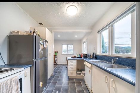 Photo of property in 145 Wainuiomata Road, Wainuiomata, Lower Hutt, 5014