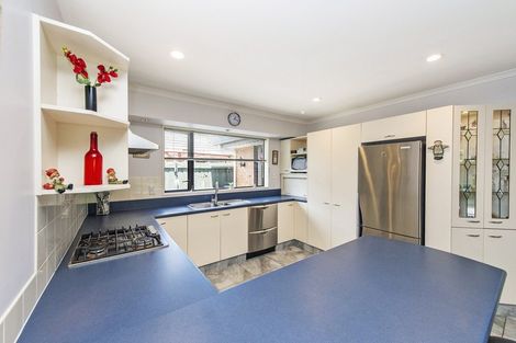 Photo of property in 60 Mauger Drive, Heathcote Valley, Christchurch, 8022