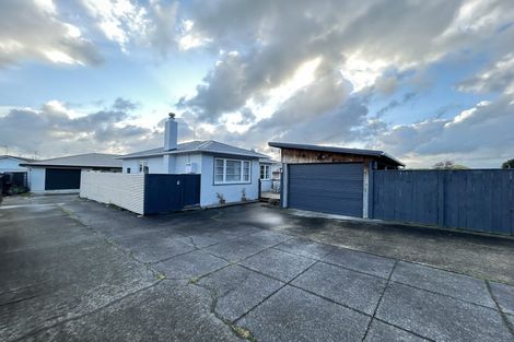 Photo of property in 102 Derby Street, Feilding, 4702