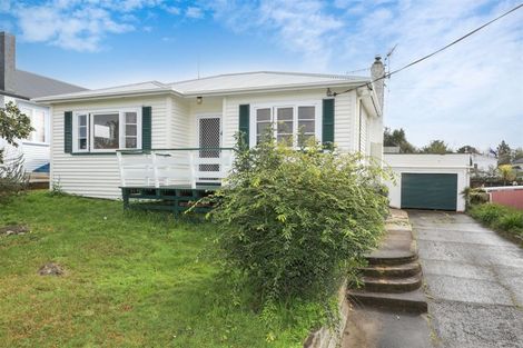 Photo of property in 10 Andrews Street, Paeroa, 3600