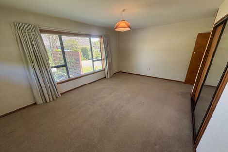 Photo of property in 27 Lochee Road, Upper Riccarton, Christchurch, 8041